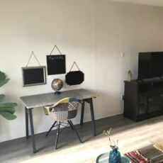 Pictures24
